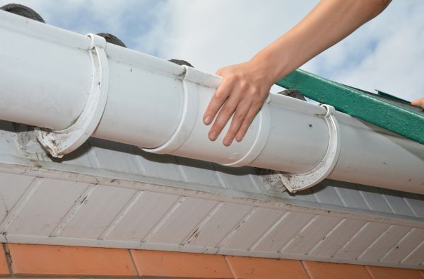 Gutter Reattachment